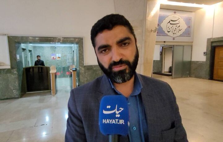 ایثارگران هم مشمول افزایش سن بازنشستگی میشوند؟ + فیلم ایثارگران هم مشمول افزایش سن بازنشستگی میشوند؟ + فیلم