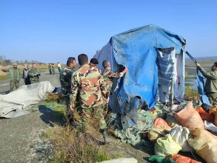 تخریب کومه و کلبههای غیر مجاز در پناهگاه حیات وحش لوندویل تخریب کومه و کلبههای غیر مجاز در پناهگاه حیات وحش لوندویل