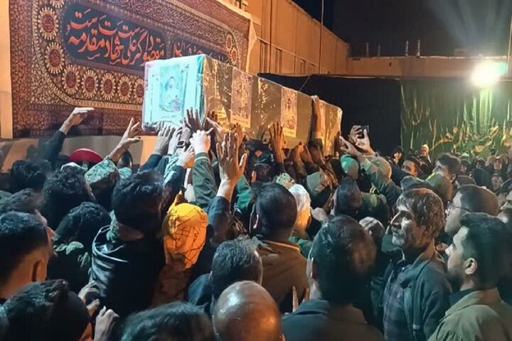 وداع با پیکر شهید مدافع وطن در بیرجند وداع با پیکر شهید مدافع وطن در بیرجند