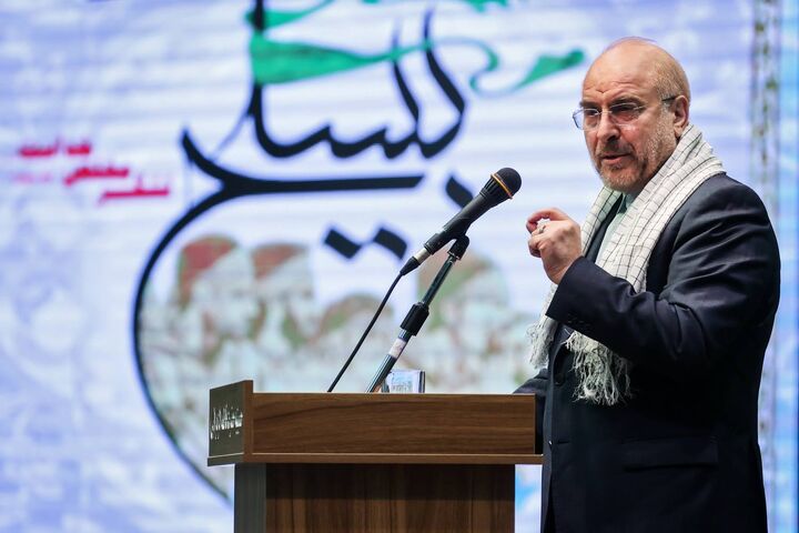 بسیج ستون اصلی برای اثبات کارامدی دین در اداره جامعه است بسیج ستون اصلی برای اثبات کارامدی دین در اداره جامعه است