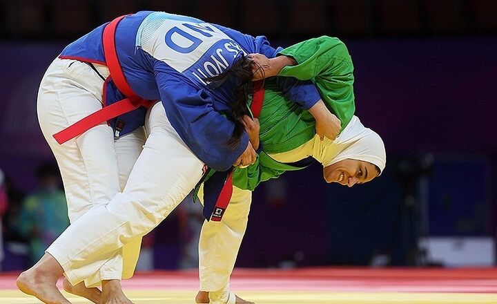 تلاش ۸ نماینده ایران در روز نخست تلاش ۸ نماینده ایران در روز نخست