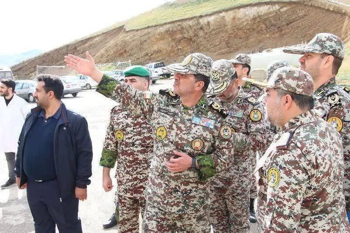 بازدید امیر سرتیپ صباحی فرد از منطقه پدافند هوایی شمال غرب و سایت تاکتیکی بیله سوار گرمی بازدید امیر سرتیپ صباحی فرد از منطقه پدافند هوایی شمال غرب و سایت تاکتیکی بیله سوار گرمی