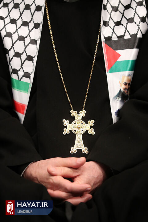 دیدار هزاران نفر از بسیجیان با رهبر معظم انقلاب اسلامی