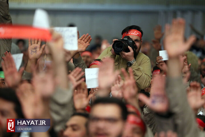 دیدار هزاران نفر از بسیجیان با رهبر معظم انقلاب اسلامی