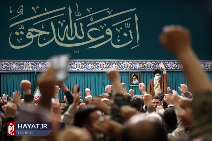 دیدار هزاران نفر از بسیجیان با رهبر معظم انقلاب اسلامی