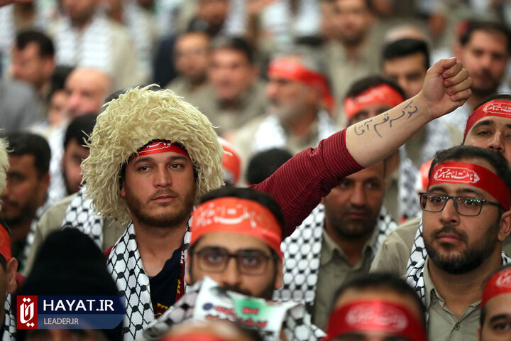 دیدار هزاران نفر از بسیجیان با رهبر معظم انقلاب اسلامی