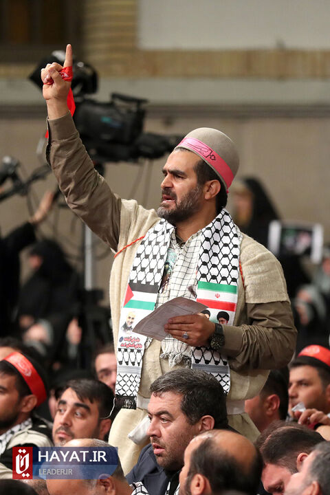 دیدار هزاران نفر از بسیجیان با رهبر معظم انقلاب اسلامی