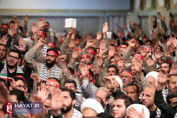 دیدار هزاران نفر از بسیجیان با رهبر معظم انقلاب اسلامی
