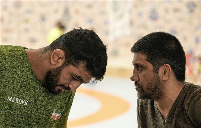 پرداخت میلیاردی علیرضا دبیر به حسن یزدانی قبل از جراحی پرداخت میلیاردی علیرضا دبیر به حسن یزدانی قبل از جراحی