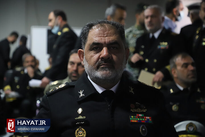 حق مردم را با توقیف نفتکش آمریکایی مقتدرانه گرفتیم/ ناو هواپیمابر آمریکا به زودی از منطقه خارج میشود حق مردم را با توقیف نفتکش آمریکایی مقتدرانه گرفتیم/ ناو هواپیمابر آمریکا به زودی از منطقه خارج میشود