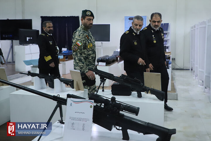 افتتاح نمایشگاه دستاوردهای جدید نیروی دریایی ارتش