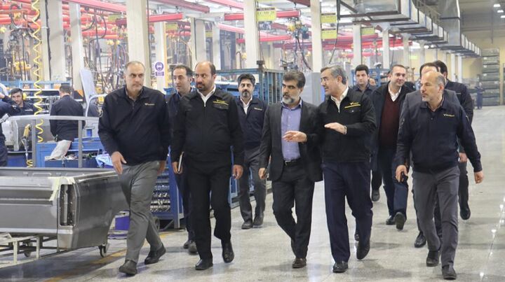 رشد چشمگیر تولید خودرو در سال جاری رشد چشمگیر تولید خودرو در سال جاری