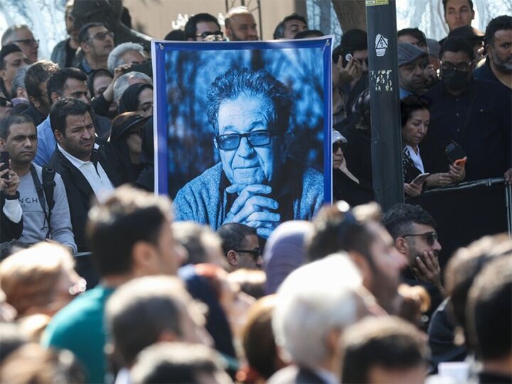 واکنش پلیس به یک ادعا درباره قتل داریوش مهرجویی و همسرش واکنش پلیس به یک ادعا درباره قتل داریوش مهرجویی و همسرش