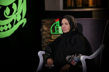 گیتی معینی: زندگی ام را فدای خون شهدا می‌کنم+ فیلم