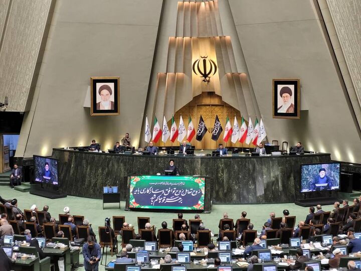 بودجه ۱۴۰۳ مبتنی بر برنامه هفتم است/ در بودجه ۱۴۰۳ تلاش شده واقعیتنگری صورت گیرد/ تلاش دولت بر انضباط بخشی است بودجه ۱۴۰۳ مبتنی بر برنامه هفتم است/ در بودجه ۱۴۰۳ تلاش شده واقعیتنگری صورت گیرد/ تلاش دولت بر انضباط بخشی است