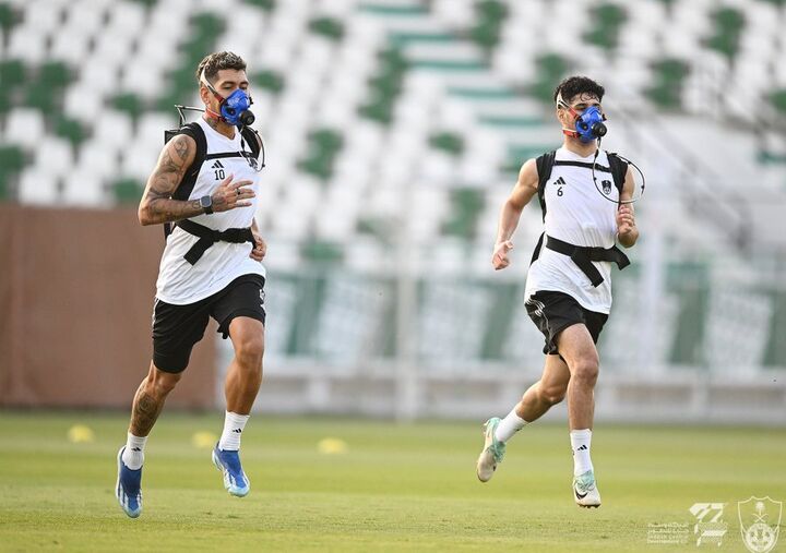 تمرین ویژه الاهلی عربستان به سبک رئال مادرید تمرین ویژه الاهلی عربستان به سبک رئال مادرید