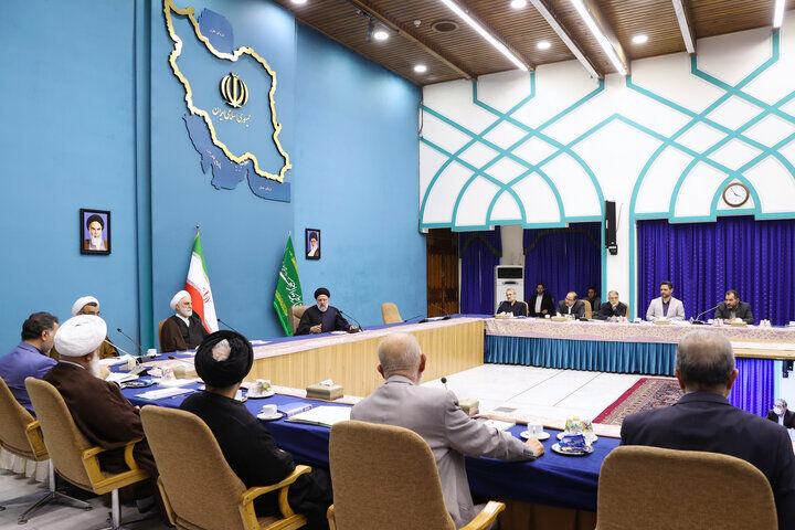 بررسی موضوع داوطلبان مشکوک به تقلّب در کنکور با حضور روسای ۳ قوه/ دانشجویان متقلب به دانشگاه برنمیگردند بررسی موضوع داوطلبان مشکوک به تقلّب در کنکور با حضور روسای ۳ قوه/ دانشجویان متقلب به دانشگاه برنمیگردند