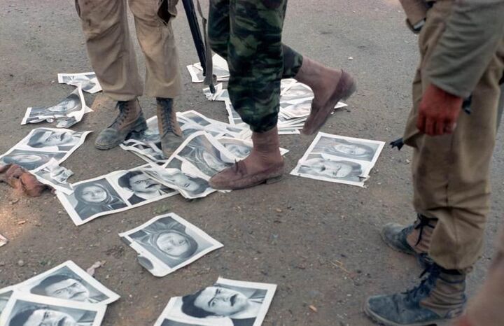 روایتی تلخ از شهیدی که منافقان زنده زنده پوستش را کندند روایتی تلخ از شهیدی که منافقان زنده زنده پوستش را کندند