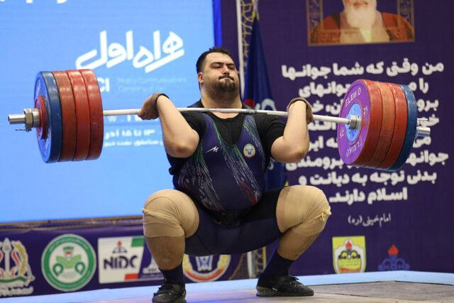 علی داودی بهترین وزنهبردار هفته دوم لیگ برتر شد علی داودی بهترین وزنهبردار هفته دوم لیگ برتر شد