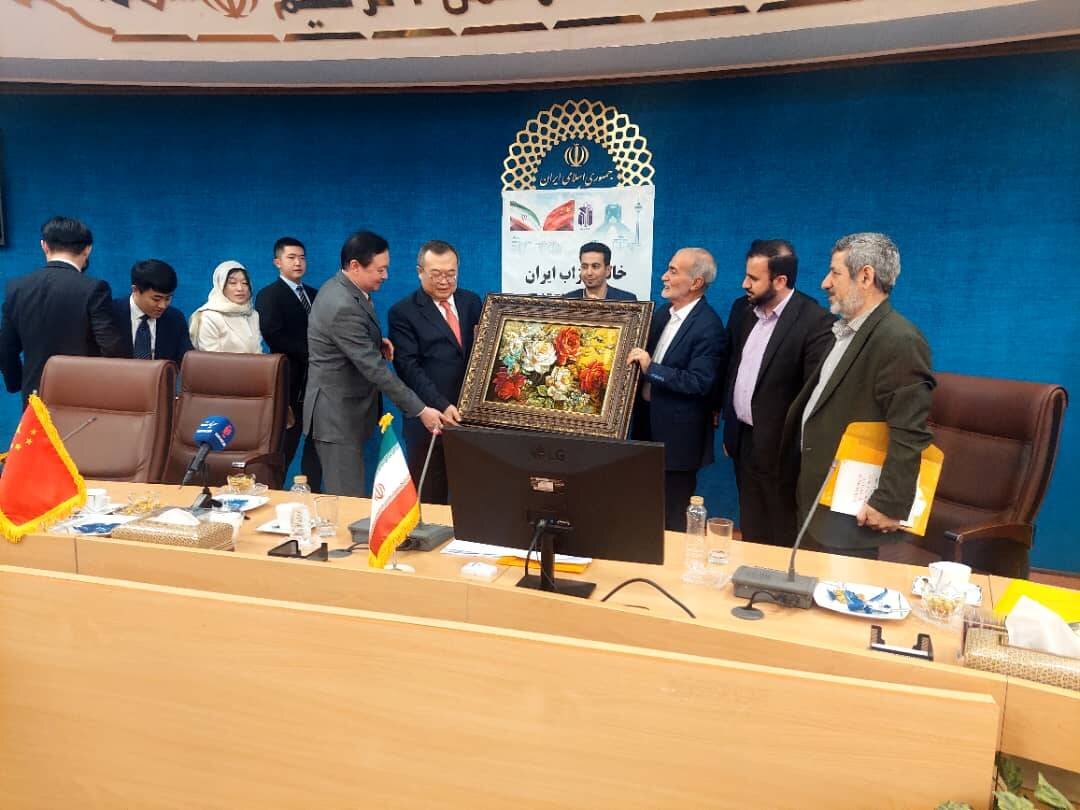 رئیس خانه احزاب ایران با وزیر بین الملل چین دیدار کرد