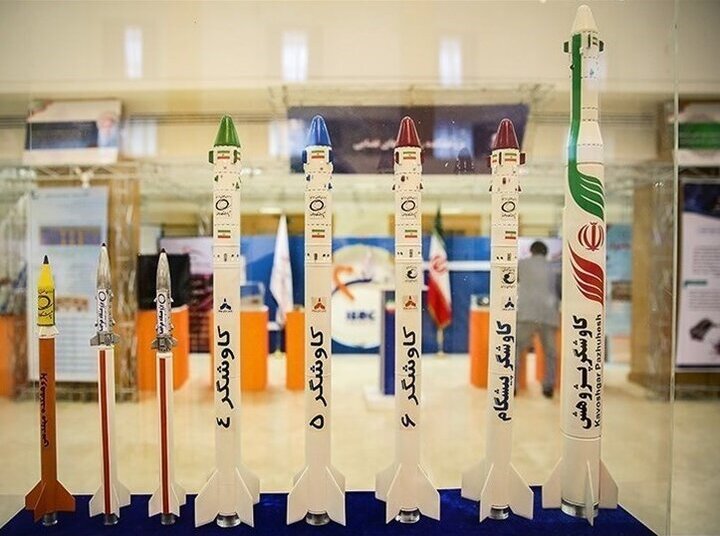 کاووس به فضا رفت + فیلم