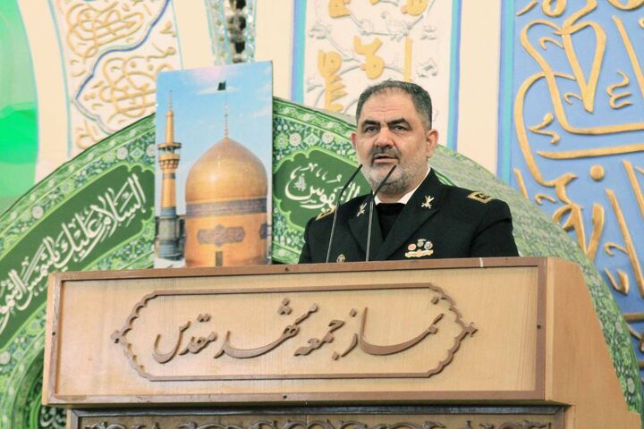 حضور جدی در اقیانوسها از برنامههای نیروی دریایی است حضور جدی در اقیانوسها از برنامههای نیروی دریایی است