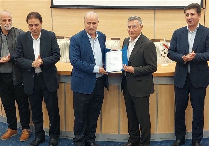 برگزاری مراسم معارفه مدیر توسعه و پیشرفت فوتبال ایران برگزاری مراسم معارفه مدیر توسعه و پیشرفت فوتبال ایران