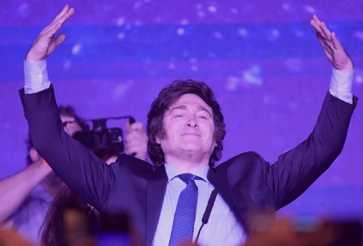 رئیسجمهور جدید آرژانتین را بهتر بشناسیم/ پیشرفت دو ساله از تلویزیون تا کاخ کازا روسادا رئیسجمهور جدید آرژانتین را بهتر بشناسیم/ پیشرفت دو ساله از تلویزیون تا کاخ کازا روسادا