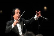 هنرمند ایرانی ۶ ارکستر سمفونیک را در خارج از کشور رهبری کرد