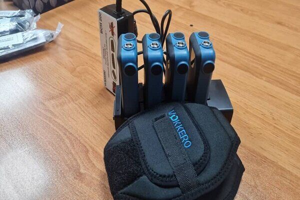 هدستهای جدید داوران دربی رسید هدستهای جدید داوران دربی رسید