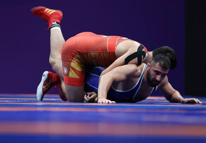 حضور ۱۰۰ فرانکی داوران/ گلیج به کشتی ادامه نداد حضور ۱۰۰ فرانکی داوران/ گلیج به کشتی ادامه نداد