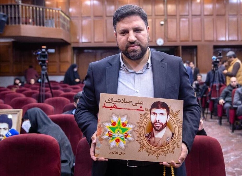 منافقین محاکمه میشوند/ تردشدهها به دنبال دیدهشدن در نسل جدید هستند