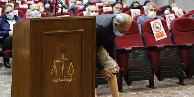 منافقین محاکمه میشوند/ تردشدهها به دنبال دیدهشدن در نسل جدید هستند