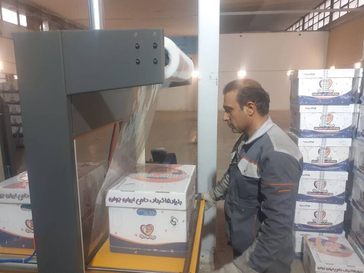 توزیع سری جدید بستههای «لبخند مادری» در سراسر کشور توزیع سری جدید بستههای «لبخند مادری» در سراسر کشور