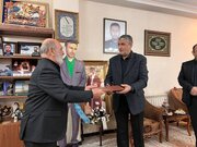 رییس سازمان انرژی اتمی با خانواده شهید صادقی دیدار و گفت‌وگو کرد