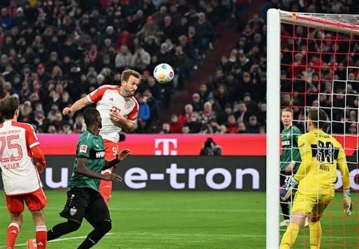 پیروزی آسان بایرن مونیخ برابر اشتوتگارت پیروزی آسان بایرن مونیخ برابر اشتوتگارت