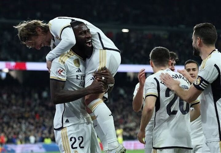 جشنواره گل مادریدیها مقابل ویارئال/ فاصله با بارسلونا به ۷ امتیاز رسید جشنواره گل مادریدیها مقابل ویارئال/ فاصله با بارسلونا به ۷ امتیاز رسید