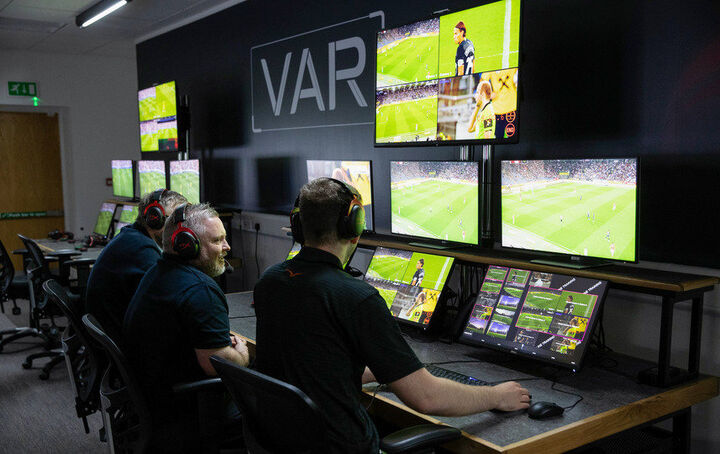 ۷ دستگاه VAR در راه ایران ۷ دستگاه VAR در راه ایران
