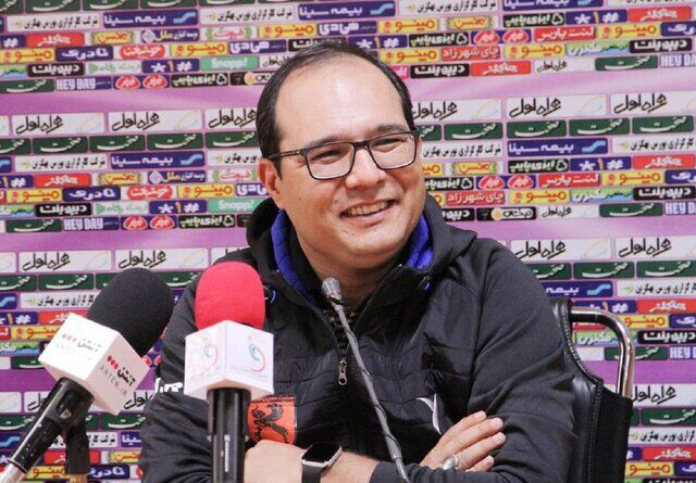 ربیعی: بازیکنانم باید یاد بگیرند مبارزهگر باشند ربیعی: بازیکنانم باید یاد بگیرند مبارزهگر باشند