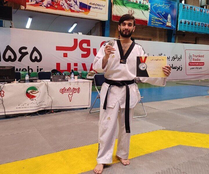تکواندوکار ناشنوای بجنوردی نایب قهرمان کشور شد تکواندوکار ناشنوای بجنوردی نایب قهرمان کشور شد