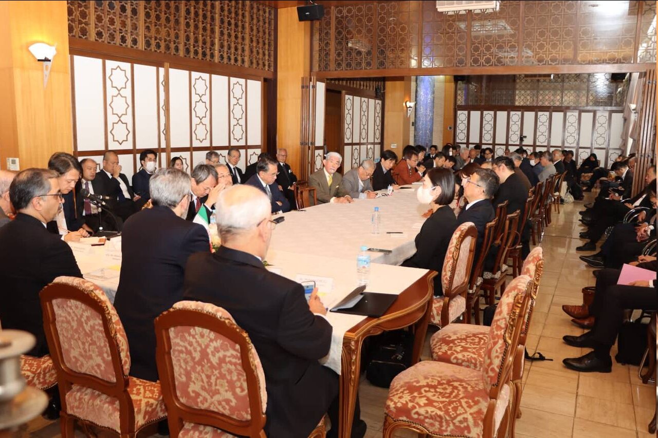 آمریکا حقمحوری را قبول ندارد/ تحریمها مانع پیشرفت ما نیست