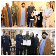 دیدار فرمانده نیروی هوایی ارتش با خانواده شهیدان «حمید فضیلت» و «ابراهیم دل حامد»