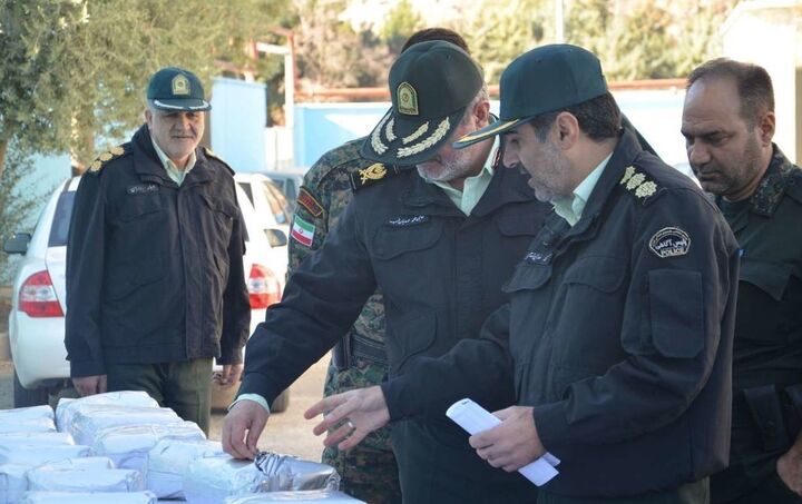 کشف ۸۷۳ کیلوگرم موادمخدر در لرستان کشف ۸۷۳ کیلوگرم موادمخدر در لرستان