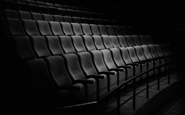 تعطیلی تئاتر در یک روز کاری برای این هفته تعطیلی تئاتر در یک روز کاری برای این هفته