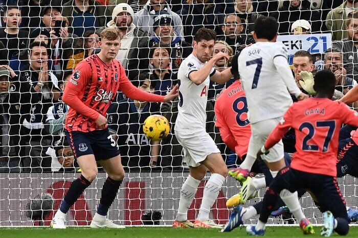 بازگشت تاتنهام به جمع مدعیان و شکست عجیب نیوکاسل بازگشت تاتنهام به جمع مدعیان و شکست عجیب نیوکاسل