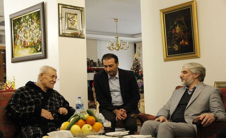 معاون فرهنگی وزارت ارشاد از اسقف سبوه سرکیسیان عیادت کرد معاون فرهنگی وزارت ارشاد از اسقف سبوه سرکیسیان عیادت کرد
