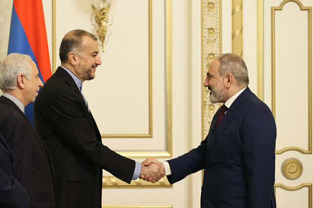 روابط تهران-ایروان در مسیر درستی است روابط تهران-ایروان در مسیر درستی است