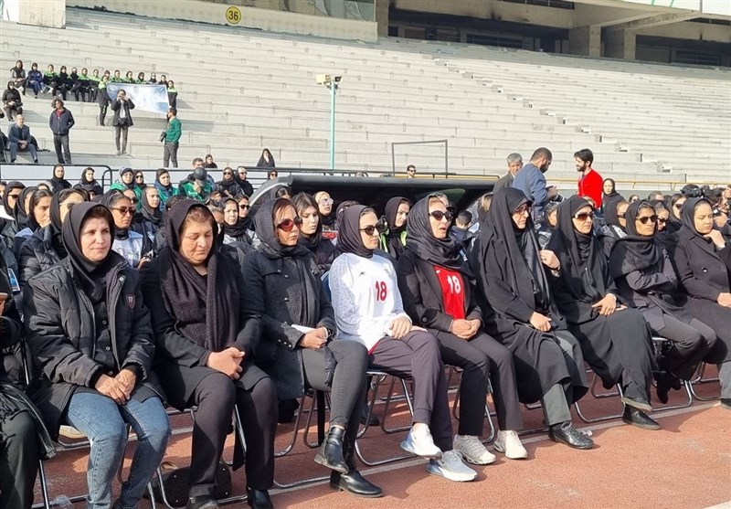 تشییع پیکر ملیکا محمدی در ورزشگاه آزادی + عکس