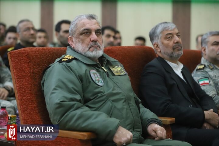 مراسم الحاق بیش از ۱۰۰ دستگاه تریلر تانکبر فوق سنگین به ناوگان ترابری نیروی زمینی ارتش