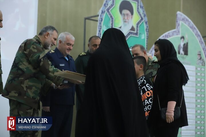 مراسم الحاق بیش از ۱۰۰ دستگاه تریلر تانکبر فوق سنگین به ناوگان ترابری نیروی زمینی ارتش